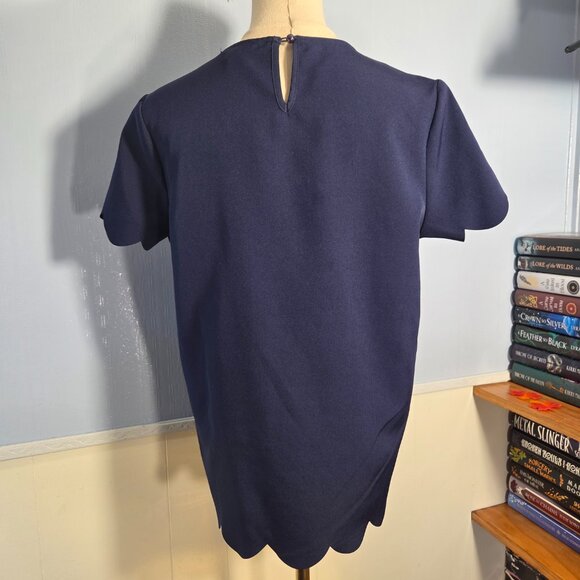 Unbranded Medium Navy Blue Crewneck Scalloped Trim Shortsleeve Basic Blouse - Picture 6 of 9